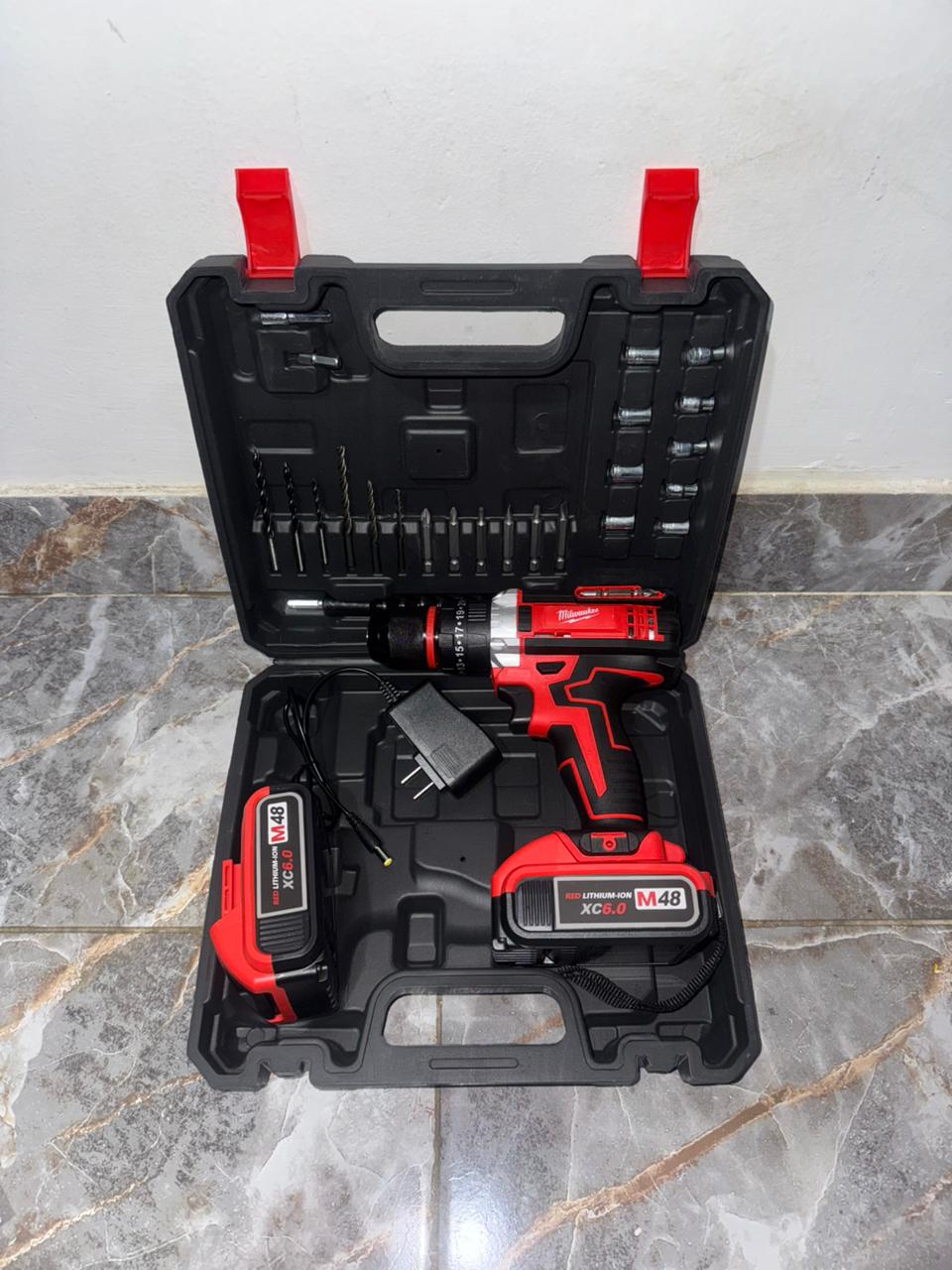 TALADRO MILWAUKEE 36V PERCUTOR 3/8"